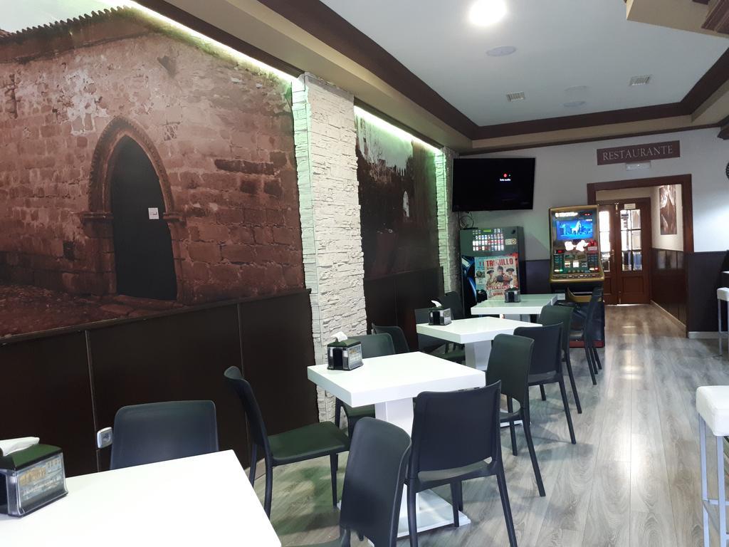 Hostal Julio Трухільйо Екстер'єр фото