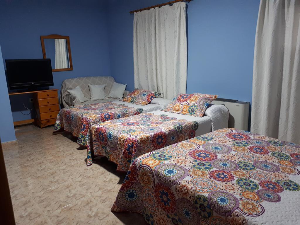 Hostal Julio Трухільйо Екстер'єр фото