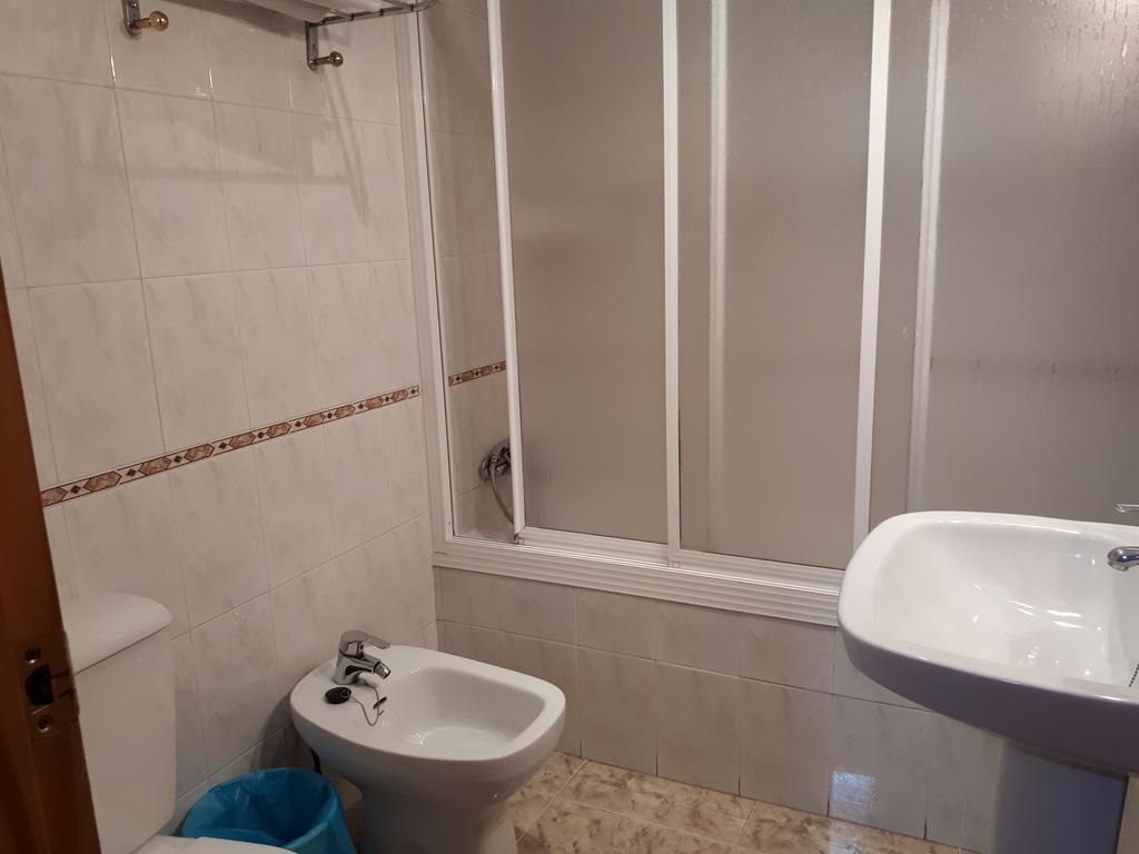 Hostal Julio Трухільйо Екстер'єр фото