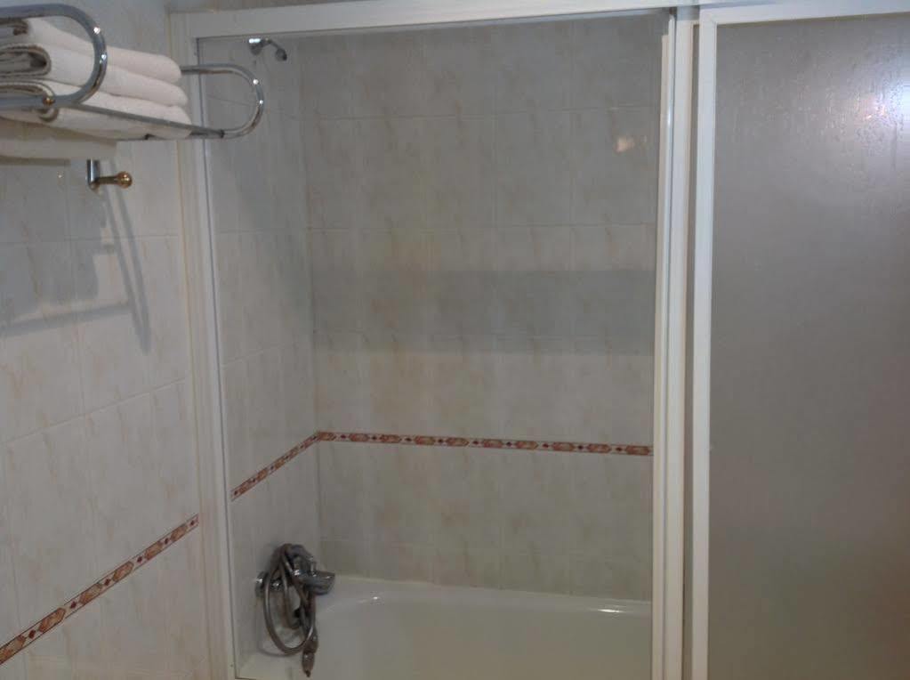 Hostal Julio Трухільйо Екстер'єр фото
